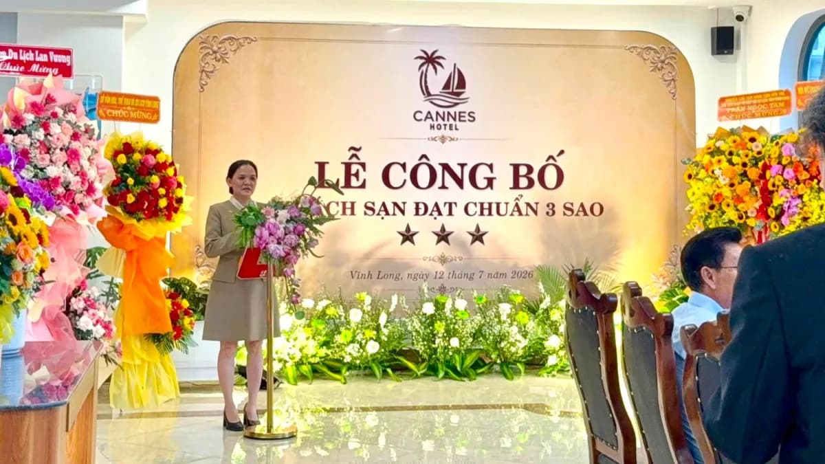 Lễ công bố Cannes Hotel đạt tiêu chuẩn Khách sạn 3 sao. — Ảnh 4