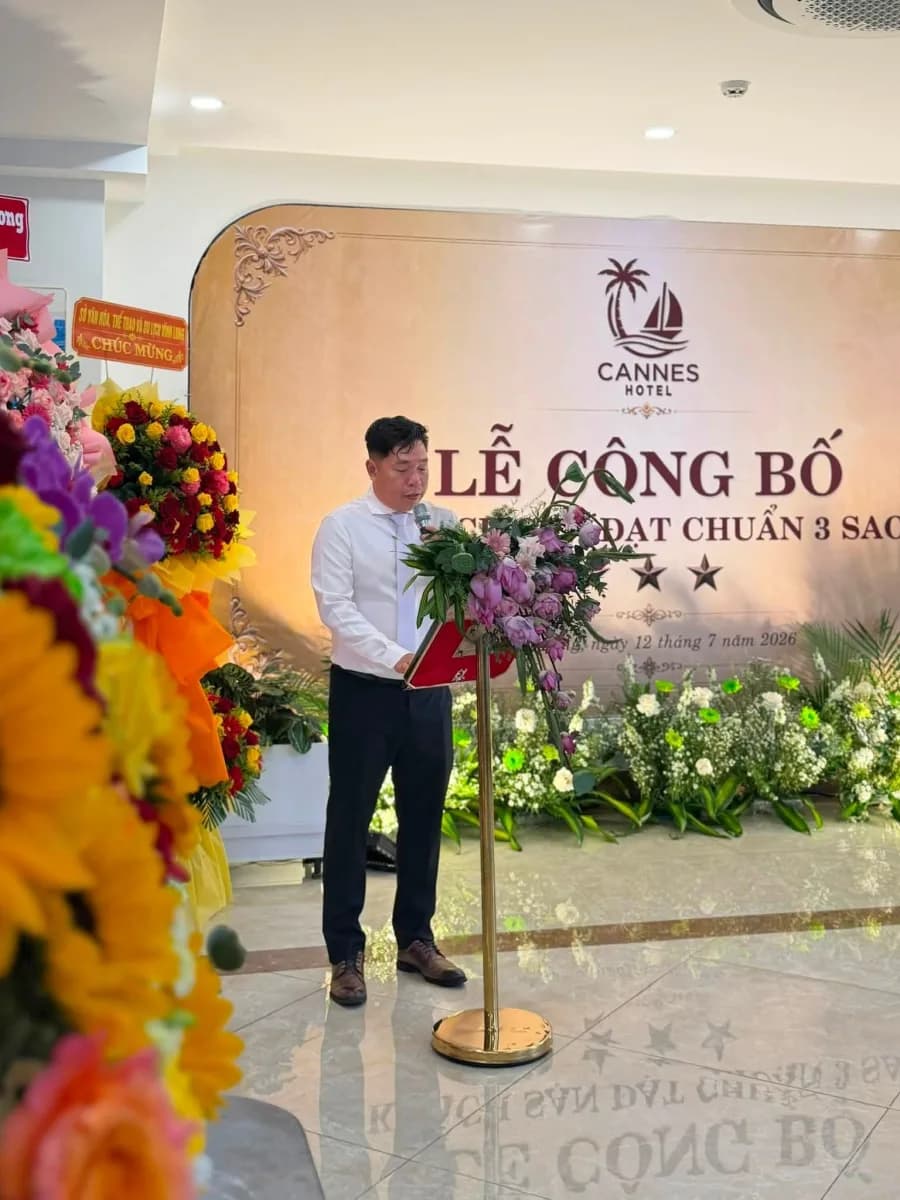 Lễ công bố Cannes Hotel đạt tiêu chuẩn Khách sạn 3 sao. — Ảnh 7
